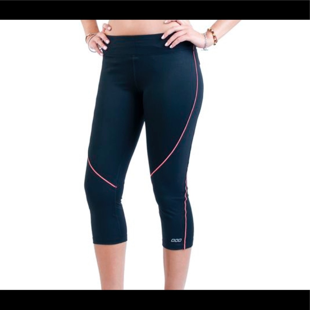 Lorna Jane 7/8 Keep It Light Tight